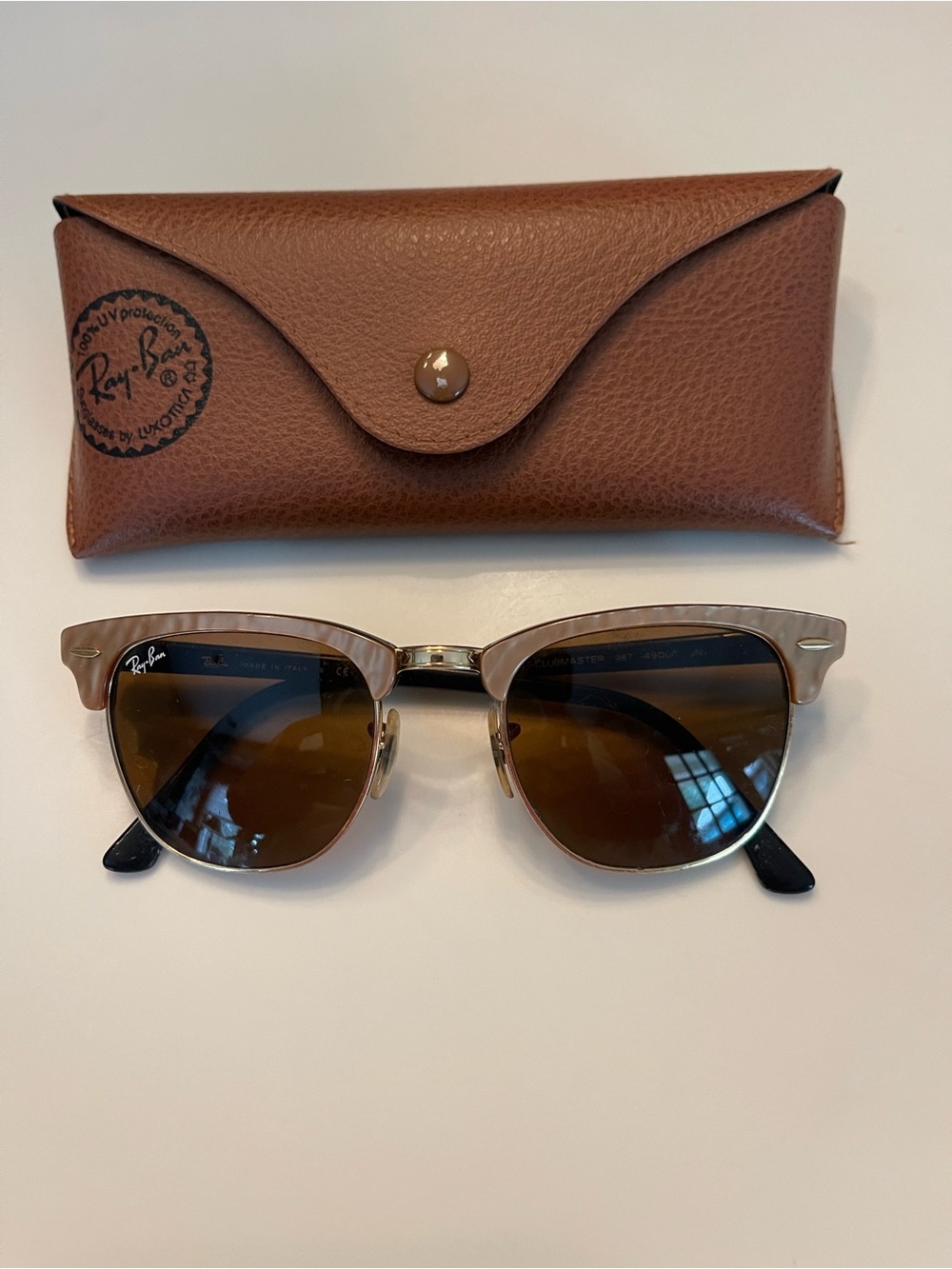 Ray-Ban Brown and Gold Clubmaster Sunglasses with Brown Case